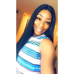 Meet your Posher, Melanie